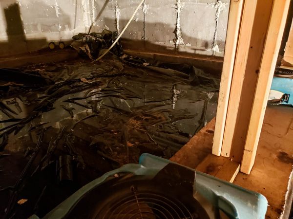 Crawlspace Water Cleanup in Merritt Island